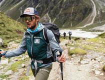 Andrzej Bargiel - przed bazą na Mount Everest