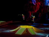 Cirque Du Soleil - Crystal akrobatyczne show na lodzie