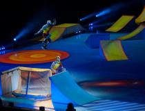Cirque Du Soleil - Crystal akrobatyczne show na lodzie