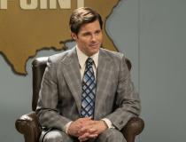 MRS. AMERICA - James Marsden jako Phil Crane