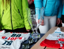 Uroczysta ceremonia wręczenia numerów startowych