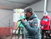 Uroczysta ceremonia wręczenia numerów startowych