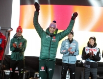 Uroczysta ceremonia wręczenia numerów startowych