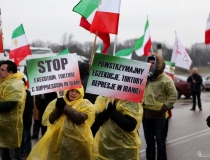 "Wolny Iran" przeciwko władzom w Teheranie