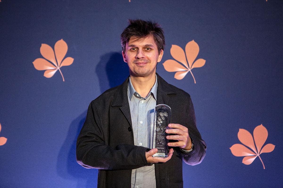 Cel de-al 37-lea Festival de Film din Varșovia „Miracolul” a fost câștigat de Bogdan George Aptri.  Lista câștigătorilor – Kronika24.pl