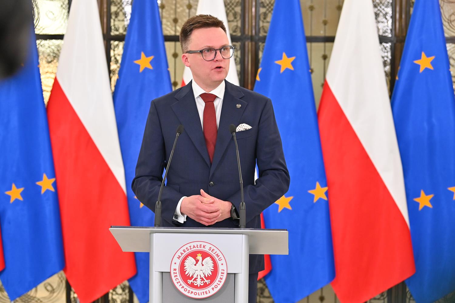 Marszałek Sejmu Hołownia o KRS, mediach publicznych, Kamińskim i Wąsiku ...