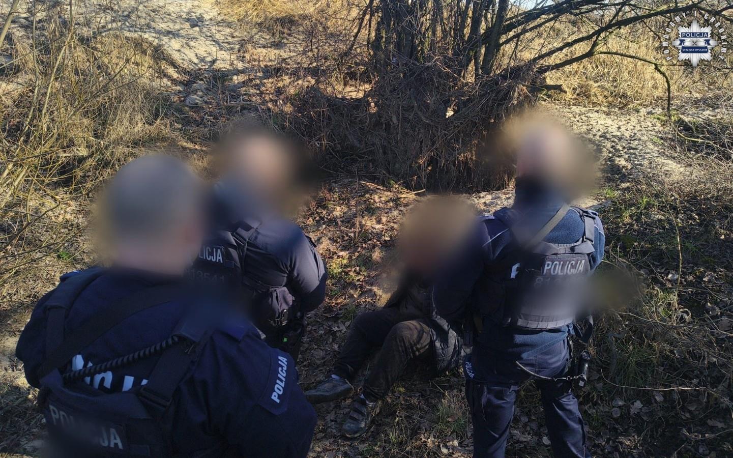 Brutalna zbrodnia w Kadłubie. Nastolatek użył siekiery. Apel policji ws. nagrań