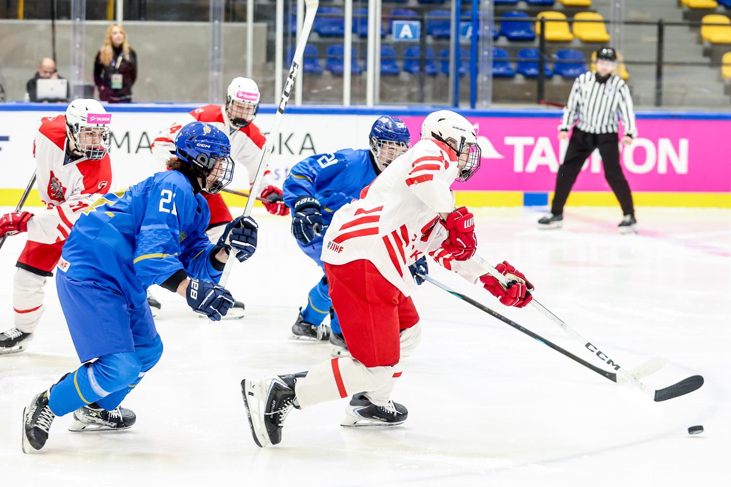 MŚ U18 w Krynicy-Zdroju. Dwie przegrane polskich hokeistów