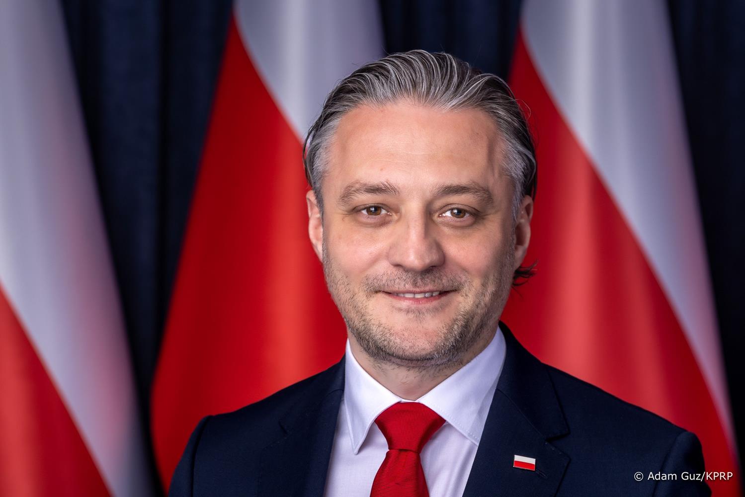 PiS. Kaczyński: Zaatakowano mieszkanie matki prezydenta. Próbowali to wyśmiewać